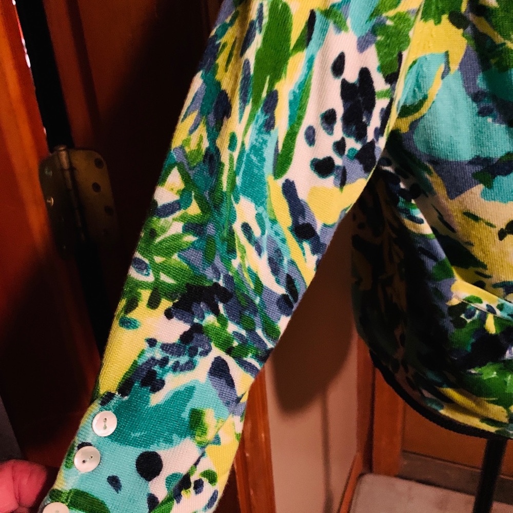 Sweater - Picture 3 of 3